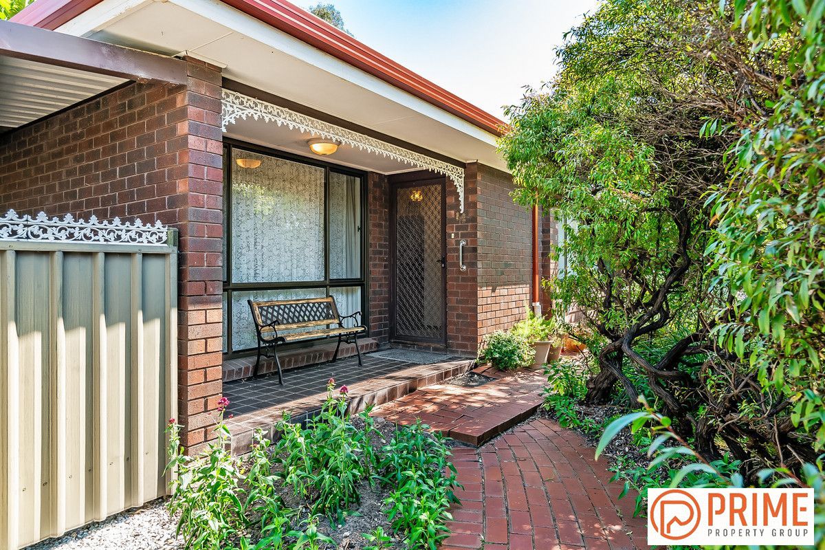 14 Chapman Crescent, Redwood Park