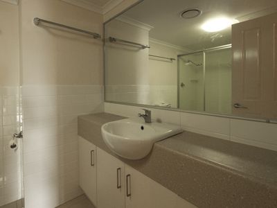 18 / 2180 LOGAN ROAD, Upper Mount Gravatt