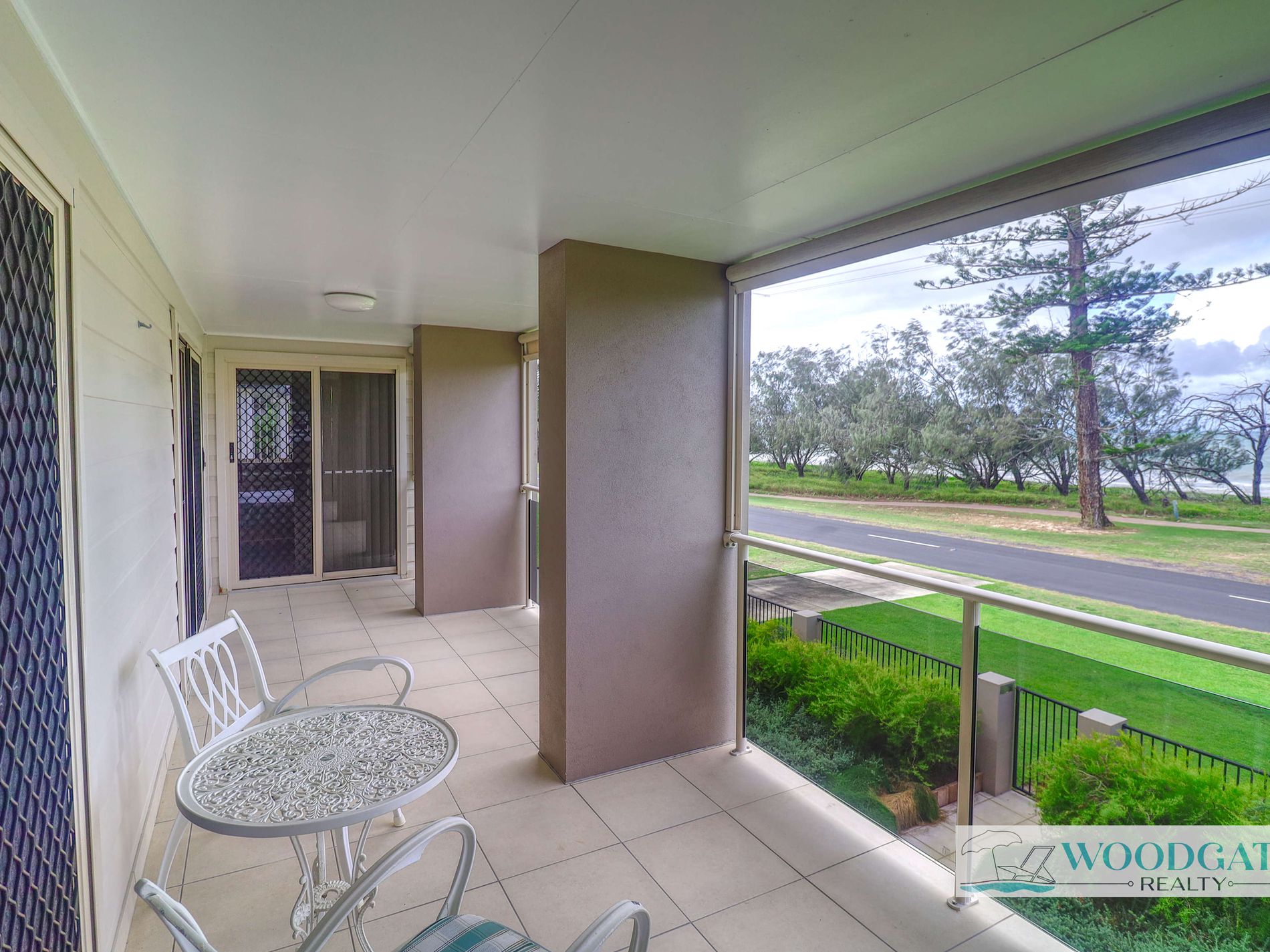 101 Esplanade, Woodgate