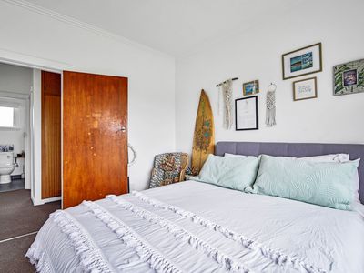 12 Helenwood Grove, Newnham