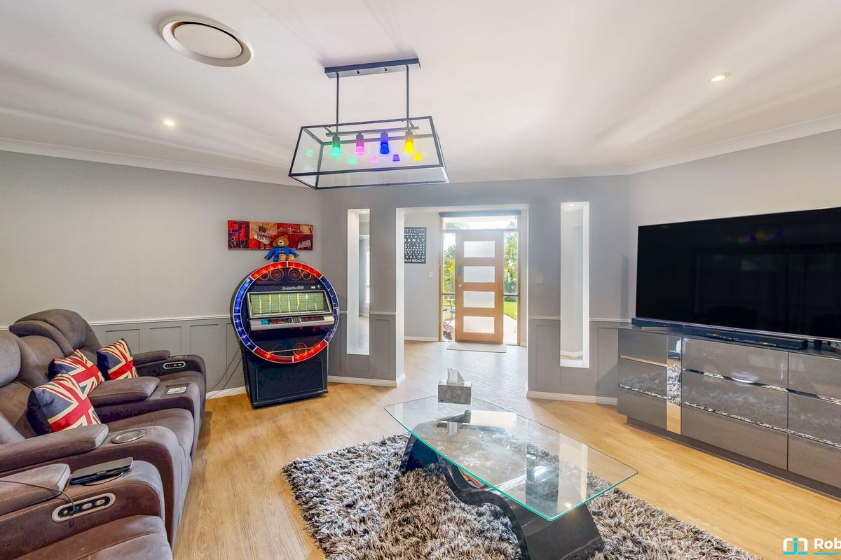 1 Wirra Place, Tewantin