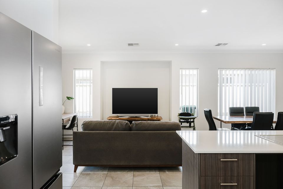 18 Yandal Way, Golden Bay