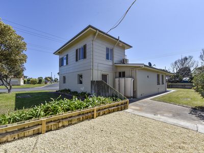 6 Rossell Street, Port Macdonnell