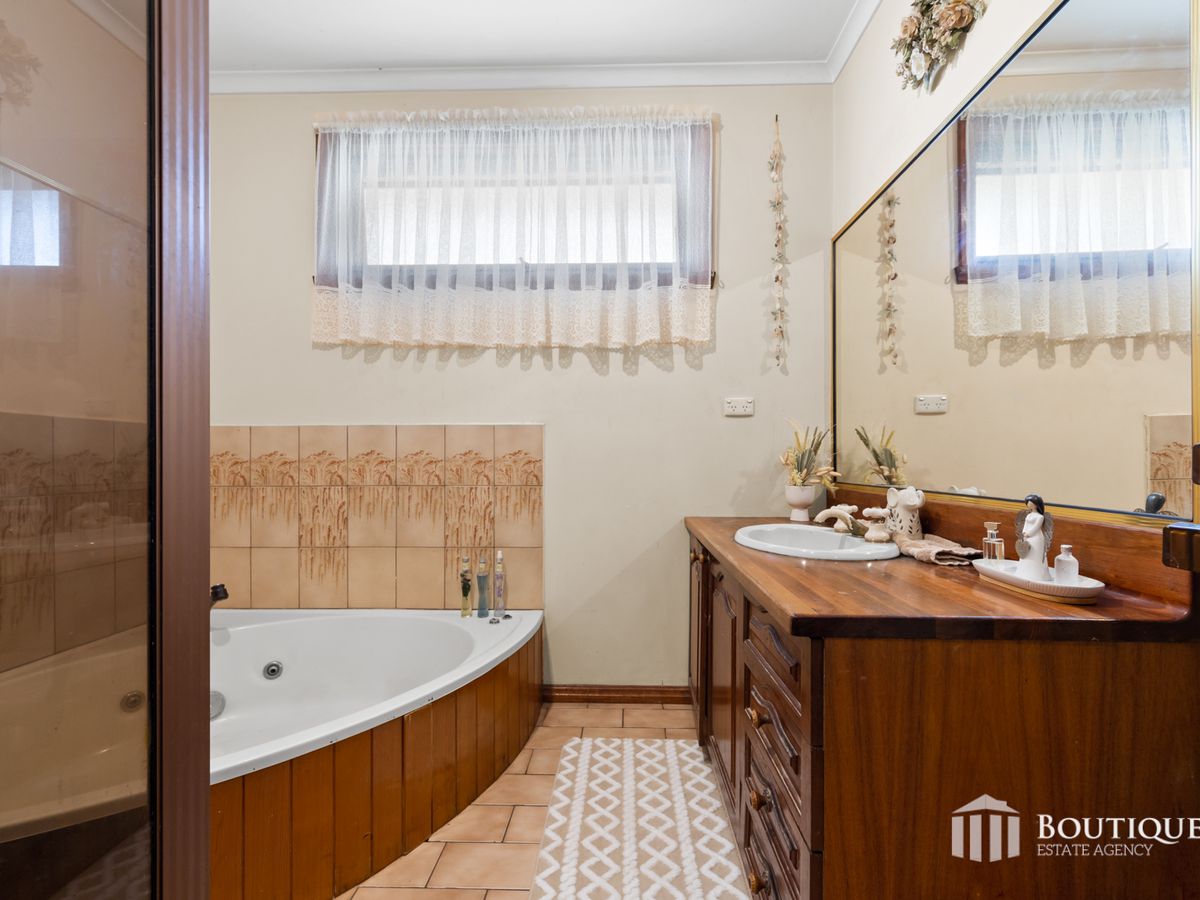 8 Ellerslie Court, Noble Park North