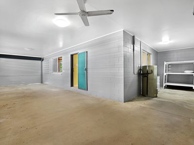 4 Wilcox Cl, Manoora