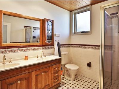 181 Landy Drive, Mount Warrigal