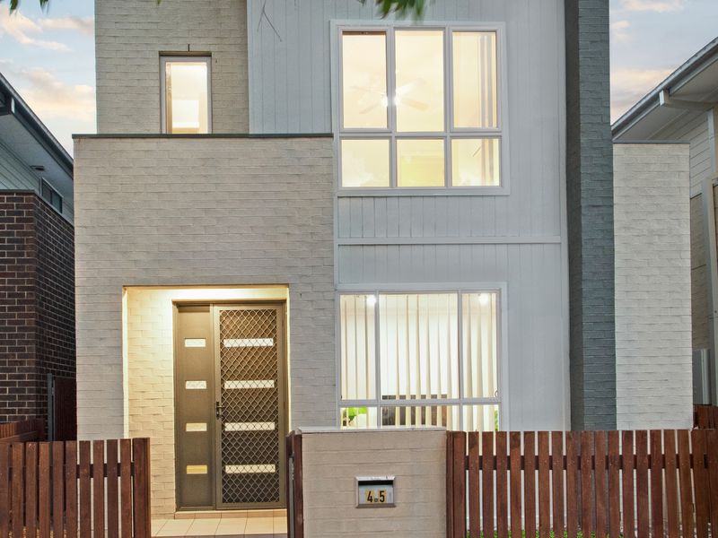 45 Caddies Boulevard, Rouse Hill
