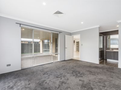 60 Bunker Crescent, Yanchep