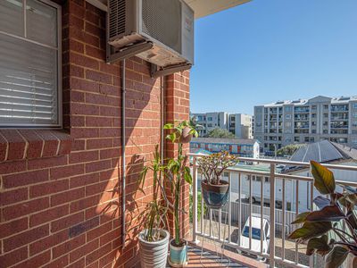 16 / 62 Bronte Street, East Perth