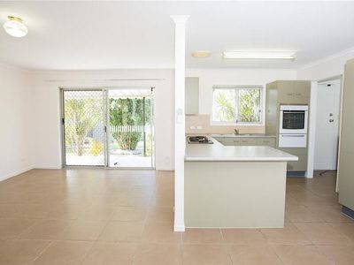 4 Pandeen Road, Rochedale South