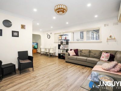 112 Sadleir Avenue, Sadleir