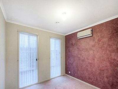 24 Lassiter Court, Narre Warren