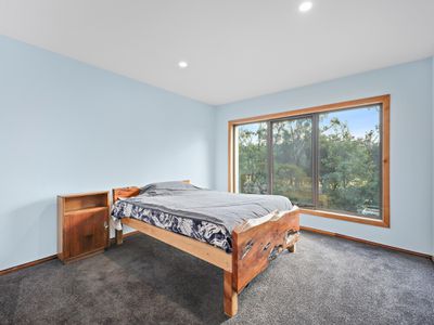 25 Tattersalls Road, Beaconsfield