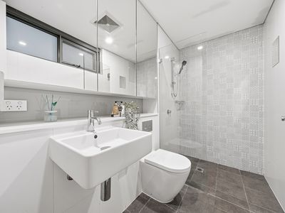 110 / 1 Wattle Crescent, Pyrmont