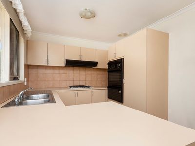 17 / 6 Amber Court, Pascoe Vale