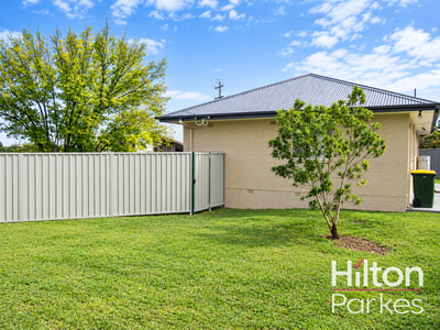 17 Franklin Crescent, Blackett