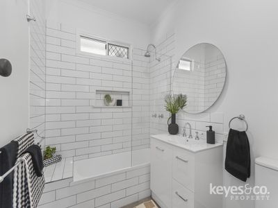 58 Kent Street, Gulliver