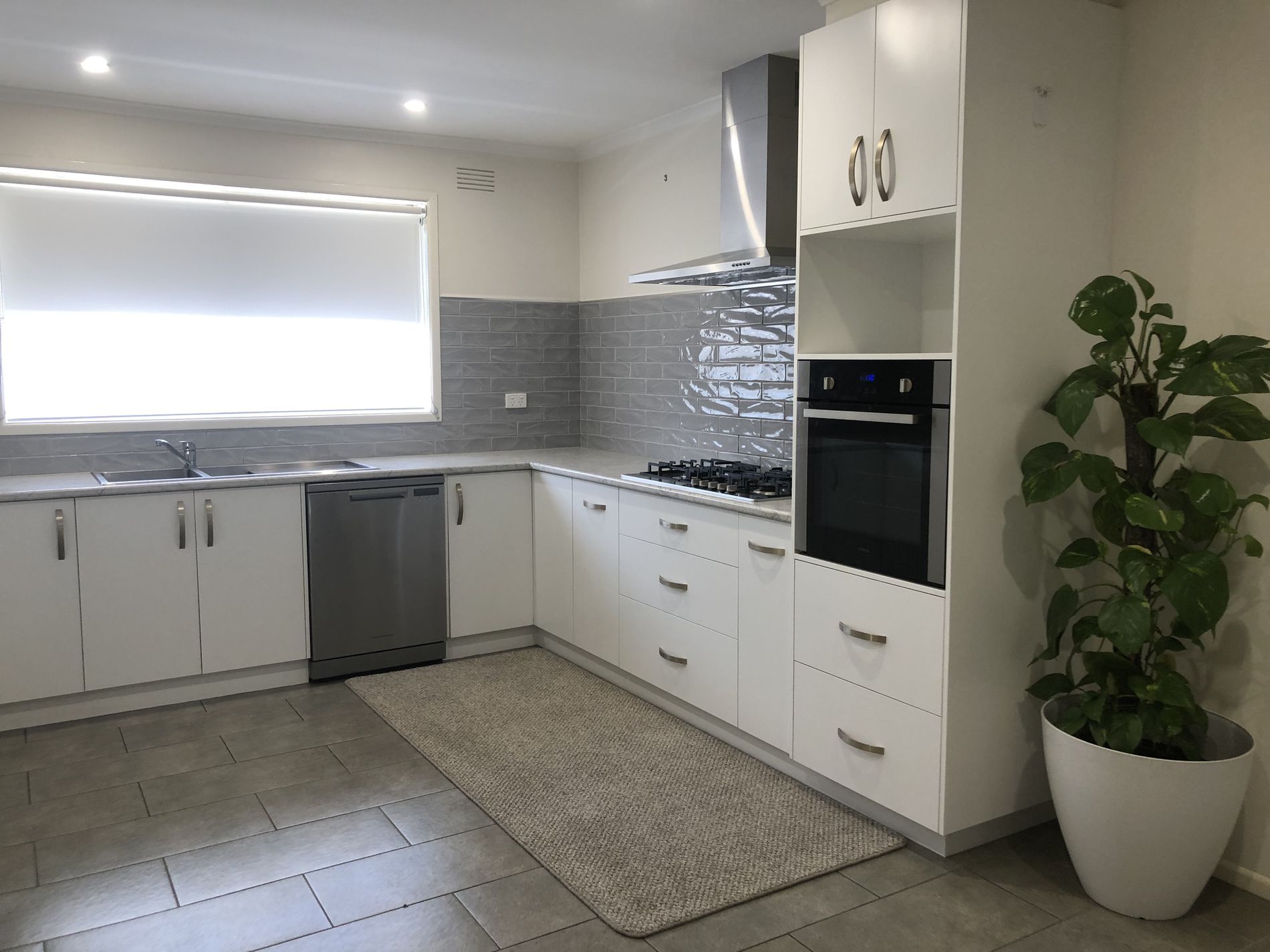 1 / 6 Glenleith Court, Geelong
