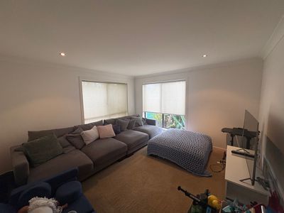 7 Waverider Cove, Safety Beach