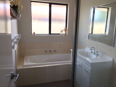 7 Woodman Street, West Lamington