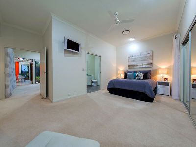 4 Hepburn Close, Wakerley