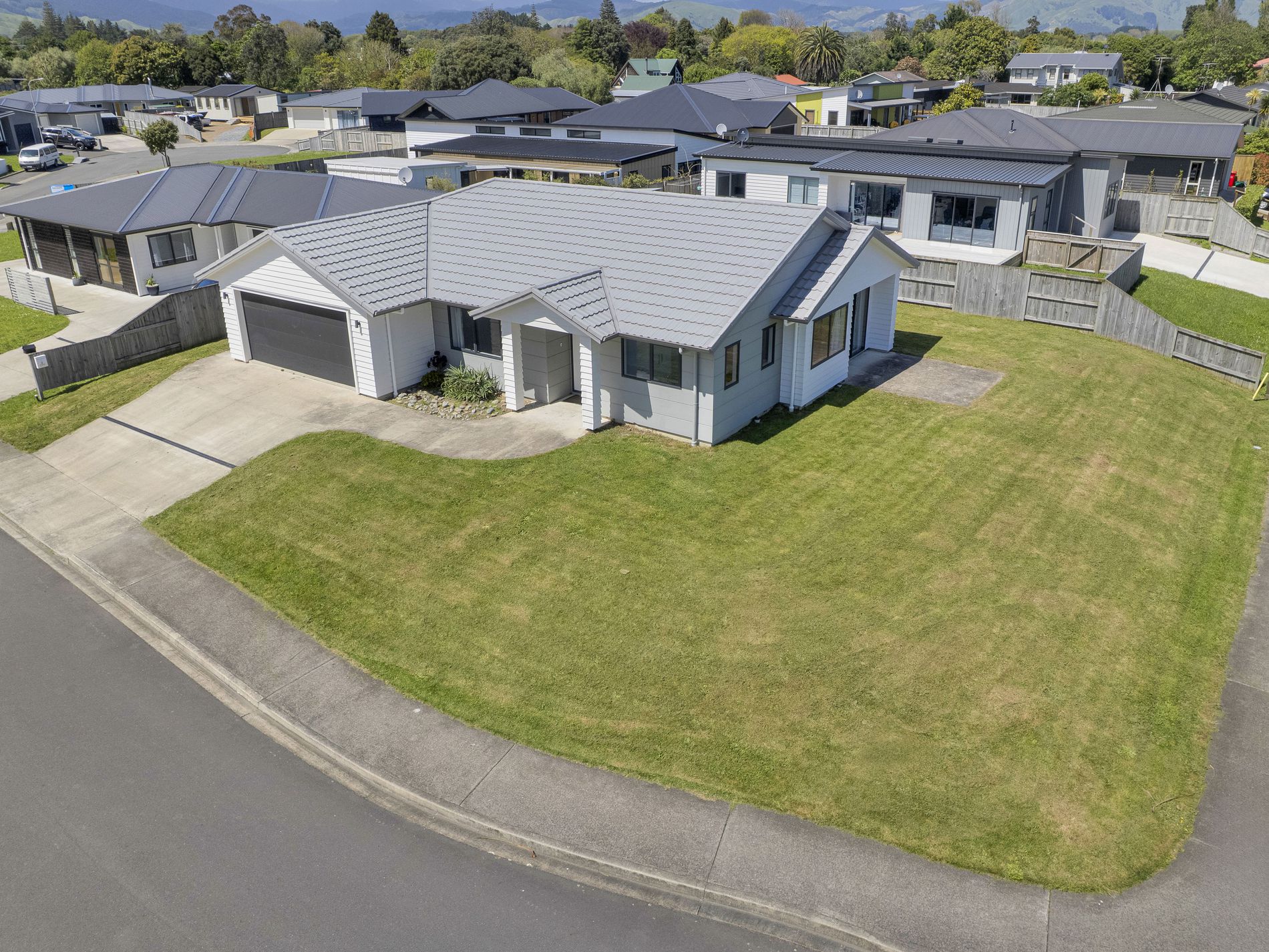 2 Kingi te Ahoaho Place, Otaki