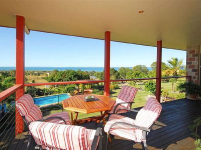9 Cove Boulevard, River Heads
