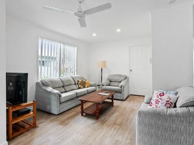 13 / 159 Moorindil Street, Tewantin