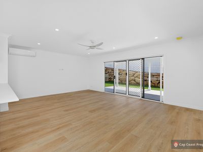 6 Palm Court, Meikleville Hill
