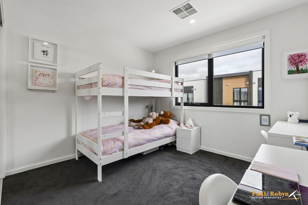 15A Woodberry Avenue, Coombs