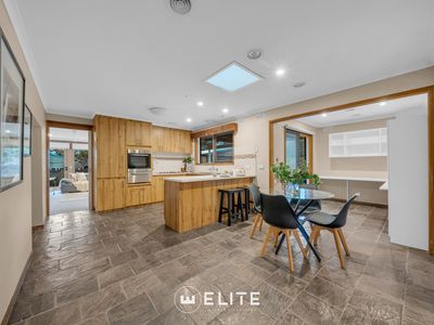 87 Marylyn Place, Cranbourne