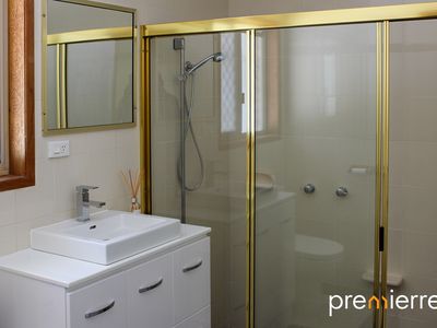 303 Horizon Drive, Westlake