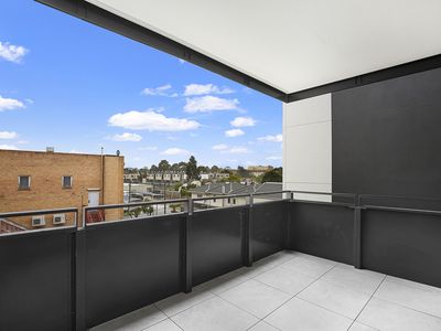 206/380 Bell Street, Preston