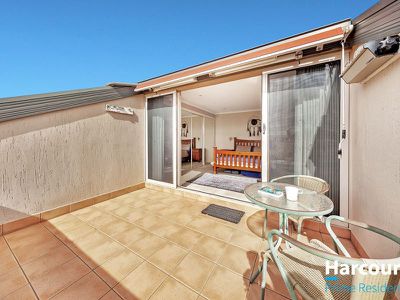 7 / 34 Leahy Close, Narrabundah