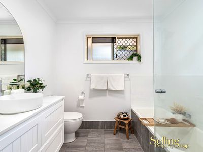 11 Monroe Court, Oxenford