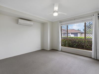 30 / 2-6 Anaheim Drive, Helensvale