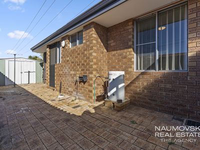 10 / 4 Lee Place, Noranda