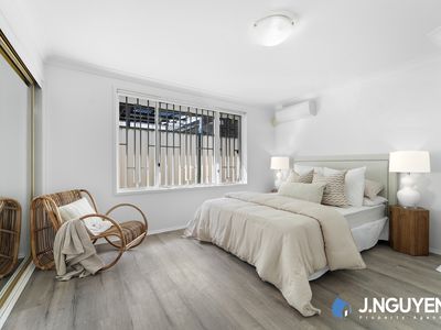 24 Buranda Crescent, St Johns Park