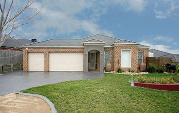 9 Lancaster Way, Beaconsfield