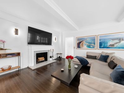 unit 12ab / 299 West 12th Street, Manhattan, NY, International