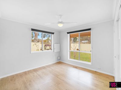 8 Hazel Street, Oaks Estate