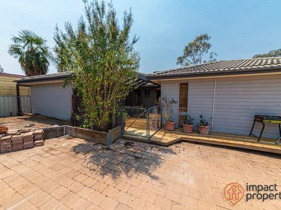 36 Dinnison Circuit, Kambah