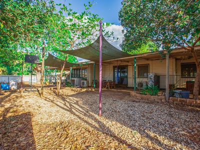 27 Edkins Place, South Hedland