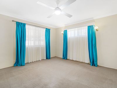 32 Sunbird Avenue, Paradise Point