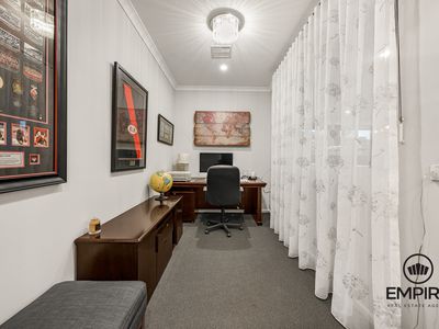 19 Kernot Parade, Clyde