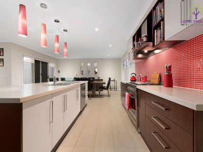 31 Fairbridge Road, Point Cook
