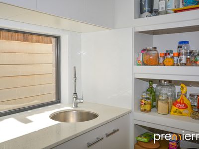 18 Helena Street, Spring Mountain