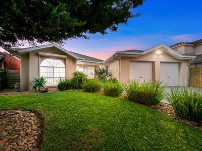 5 Bergen Close, Taylors Lakes