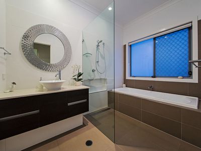35 Feathertail Pl, Wakerley