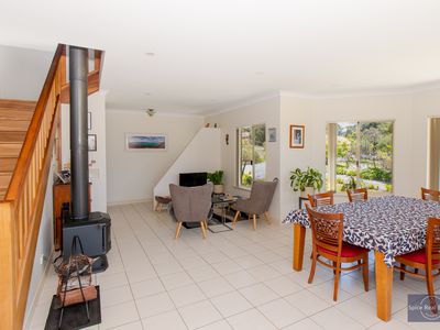 2 Maloney Close, Ocean Beach